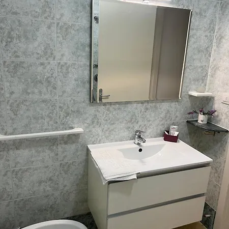 B&B Centrale 3* غالّيبولي
