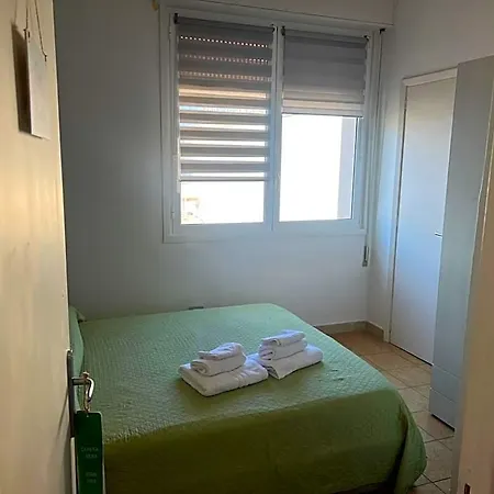 B&B Centrale فندق مبيت وإفطار غالّيبولي