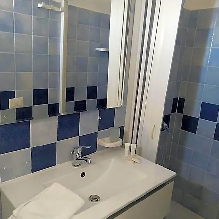 فندق مبيت وإفطار B&B Centrale 3*